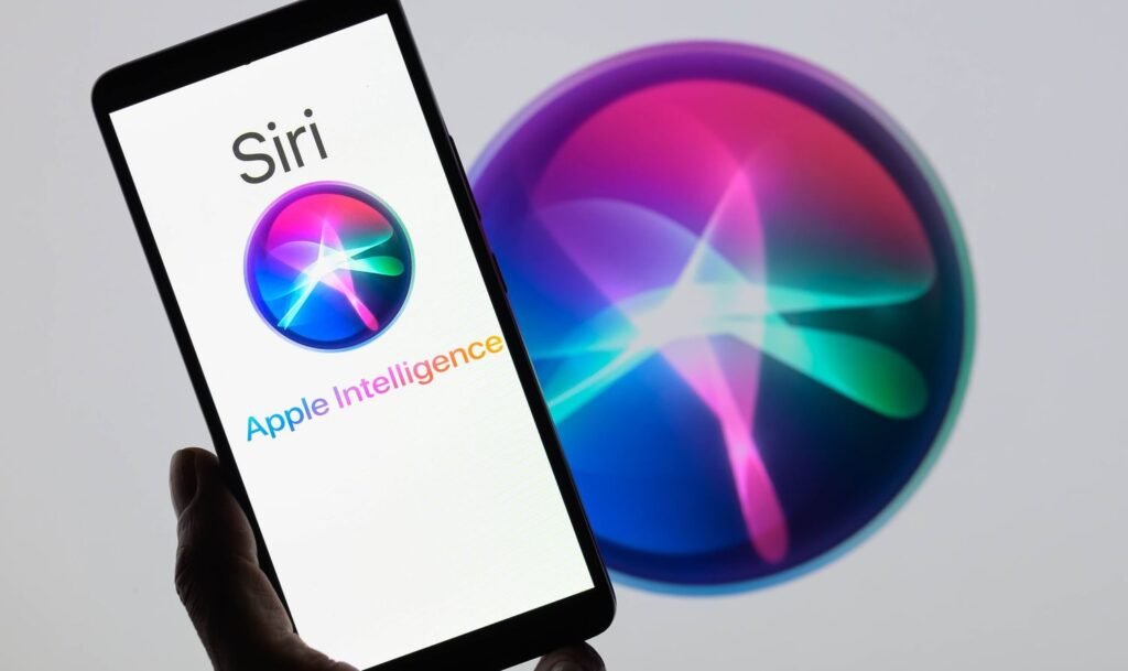 Smartphone screen showing Siri’s colorful AI icon, symbolizing Apple Intelligence.
